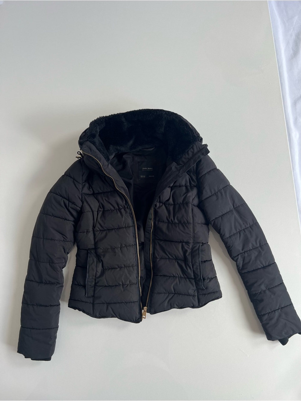 Zara Black Quilted Puffer Jacket with Plush Collar